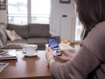 Hvorfor kan jeg ikke se video på Facebook? Sådan løser du det